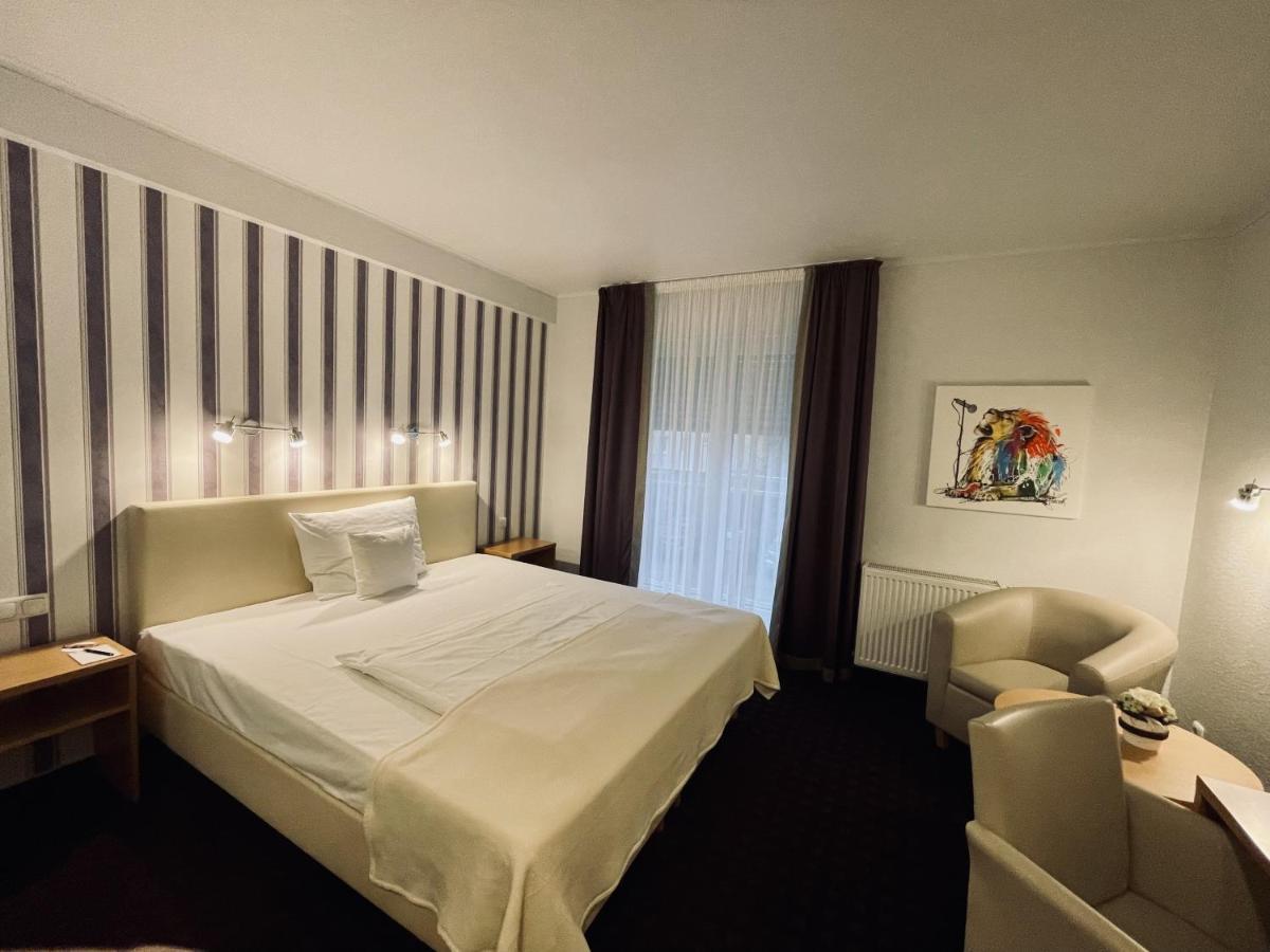 Schloss Hotel Herborn Bagian luar foto