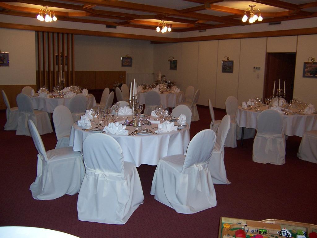 Schloss Hotel Herborn Bagian luar foto